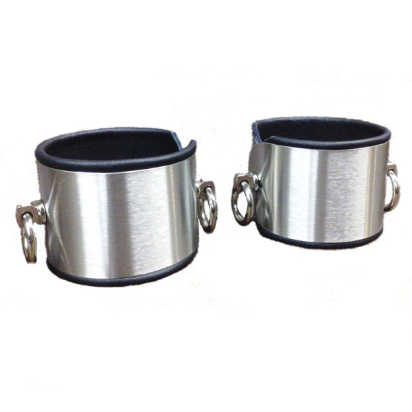 Handgefertigte Beinfesseln - in gerader Ausführung